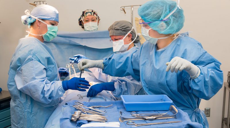 Take an Online Surgical Technician Certification Course With Dignitas College of Healthcare