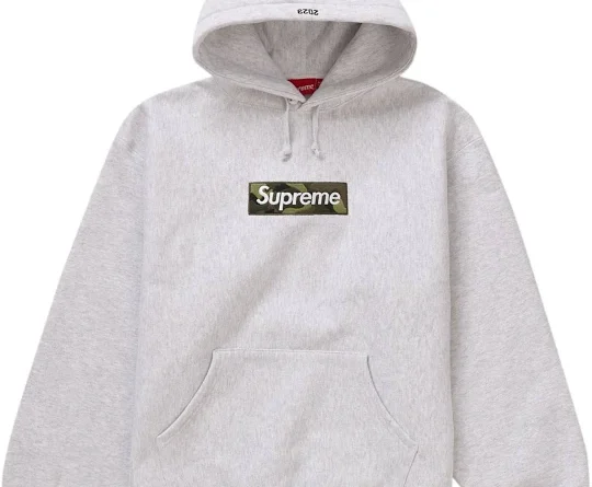 Why Supreme Hoodies Are Every Fashionista's Dream