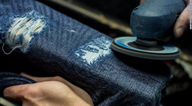 From Thread to Trend: The Art of Crafting Premium Denim Jeans