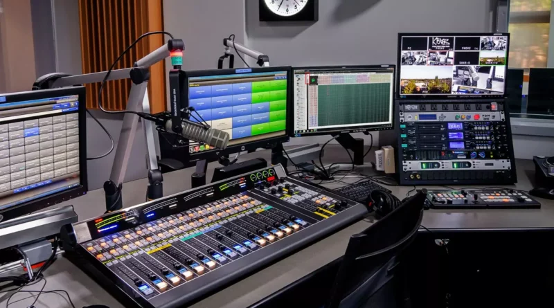 best online radio broadcasting software